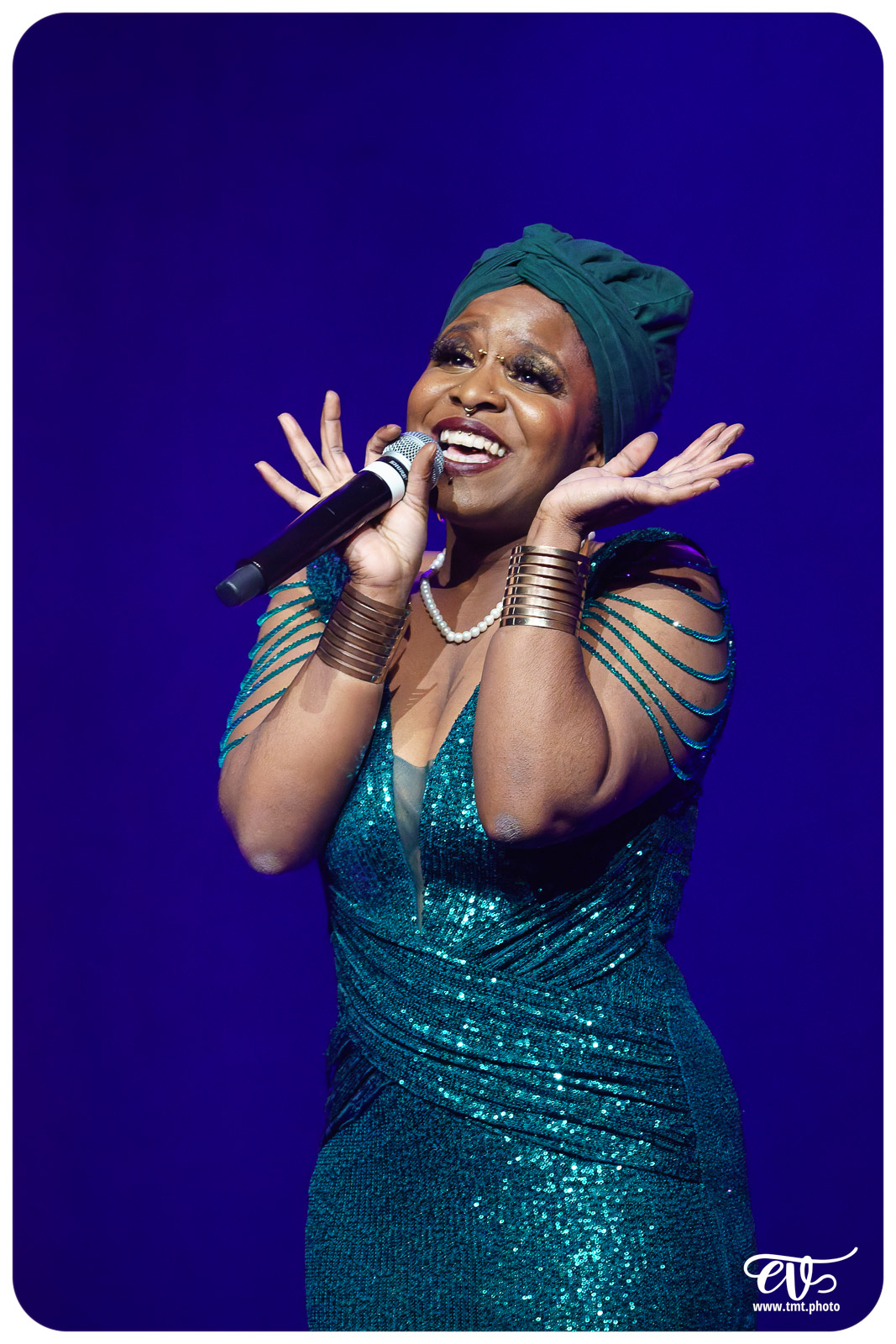 CABARET CANAILLE (LE BURLESQUE KLUB)